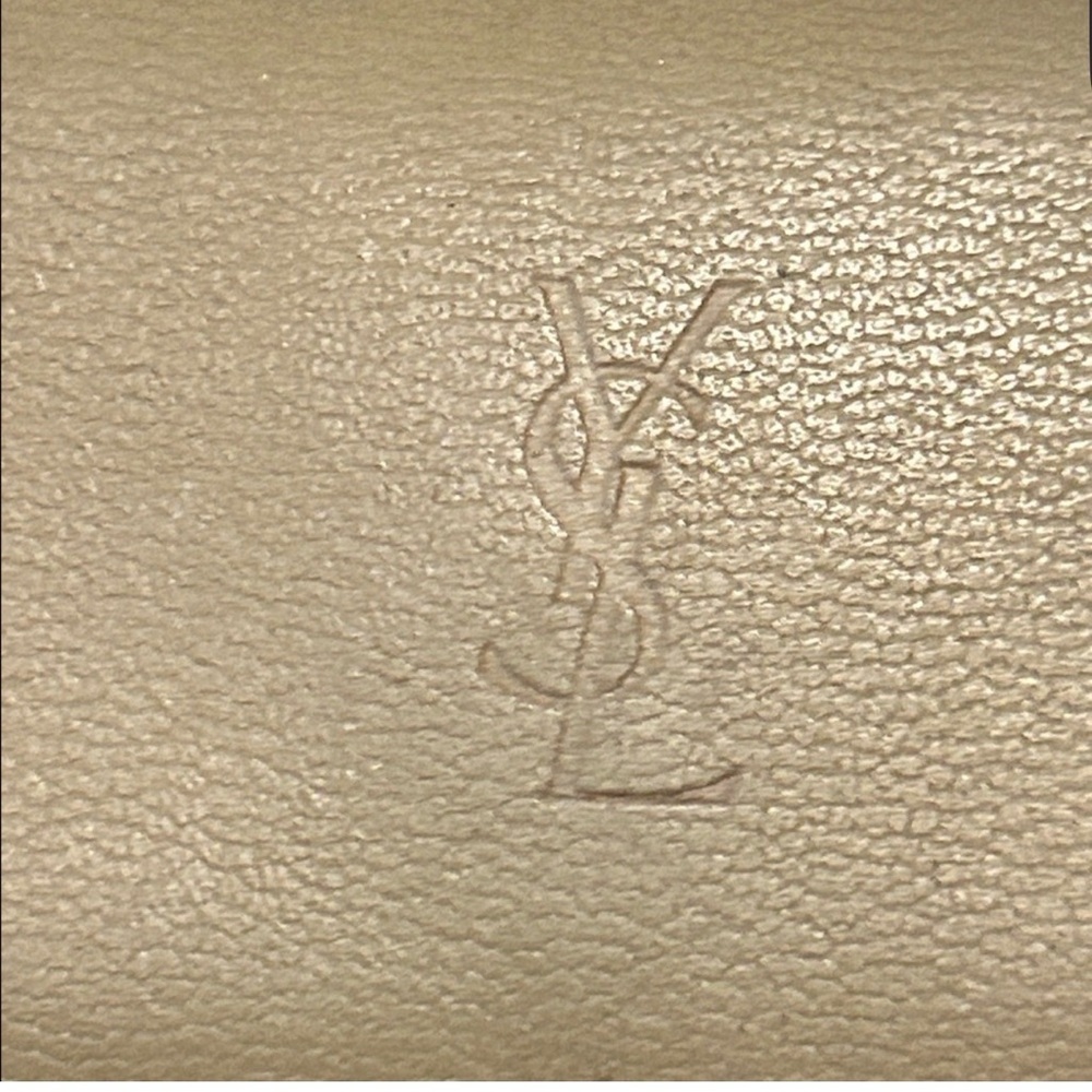 Yves Saint Laurent kiss 🔒 Leather Wallet with shopping bag - Picture 7 of 14